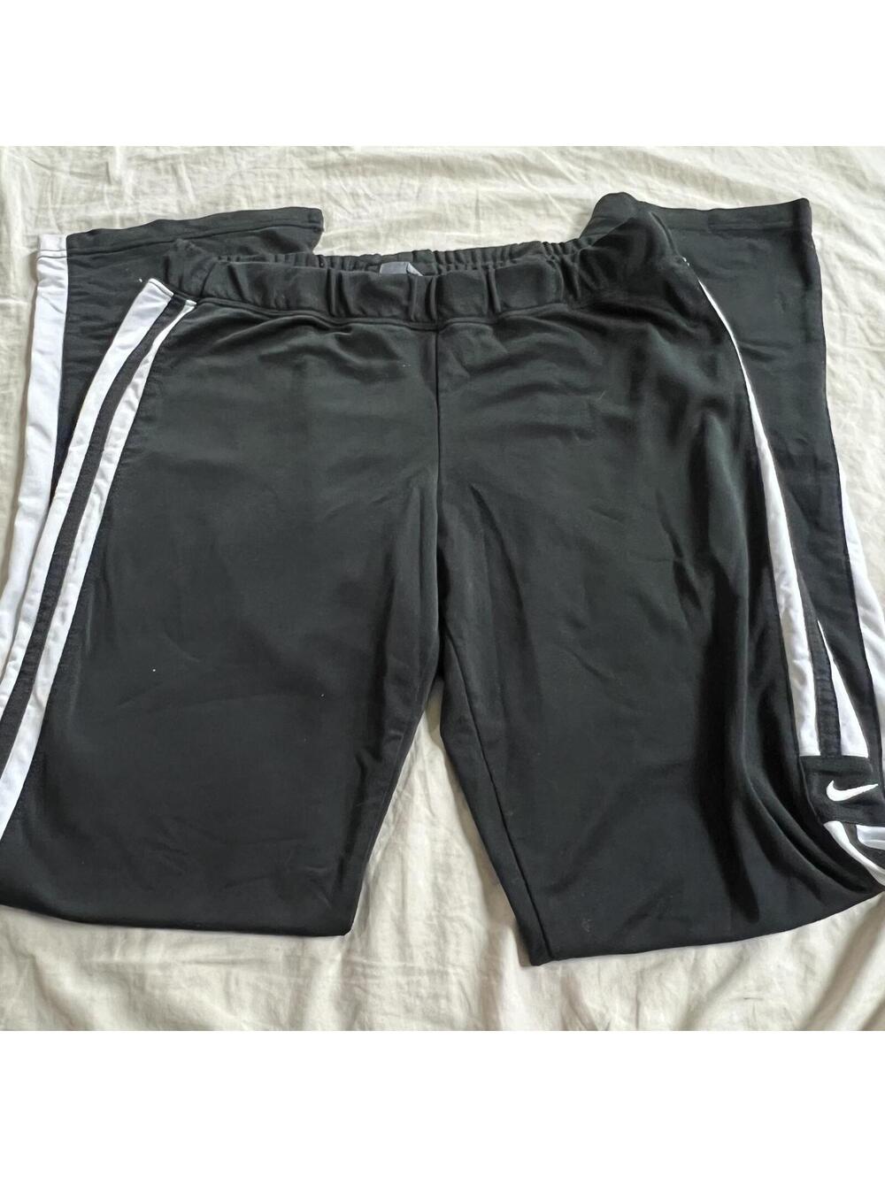 Nike Women's y2k/90s Striped Track Stretchy workout lounge flare pants Medium
